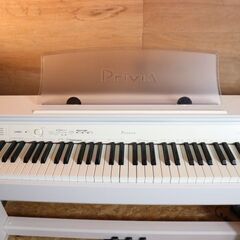 美品 CASIO/カシオ 電子ピアノ Privia PX-760WE 88鍵盤 キーボード 