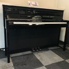 ヤマハ　中古電子ピアノ　CLP-585PE　2016年製