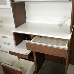 ニトリ/NITORI キッチンボード  モイス ソフトクローズ 食器棚  リガーレ ミドルブラウン 幅100   中古家具 店頭引取歓迎 R6074)