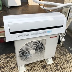 値下げTOSHIBA 2018年式　2.2kw エアコン　美品　R32