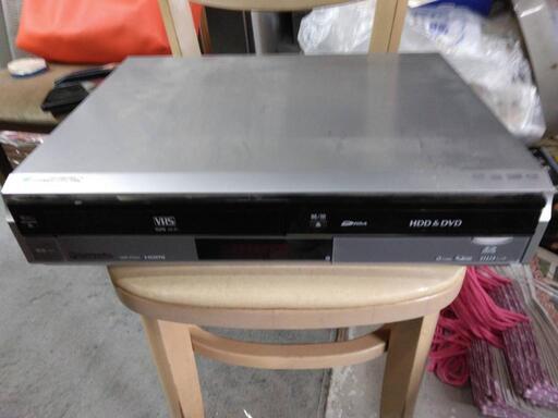 Panasonic HDD内蔵VHS一体型DVDレコーダー DMR-XP20V DIGA HDD250GB 1台4役 通電確認済み