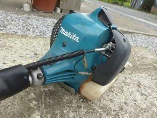 その他 マキタ エンジン草刈り機 動作良好