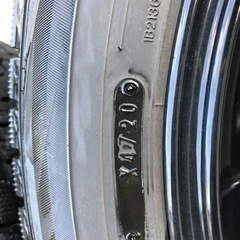 ライズ　ロッキー　スタッドレス　ナット付き