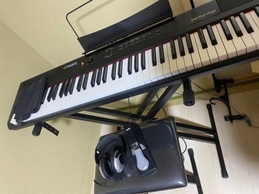 電子ピアノ　キーボード　88鍵盤