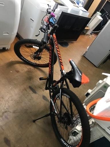 新しく見えます。 無料配達