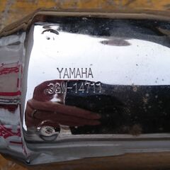 YAMAHA　SR400 純正マフラー　引取り限定