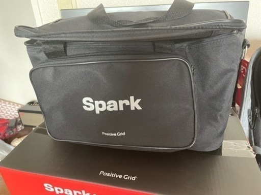 美品】Positive Grid Spark 40 ギターアンプ 専用バッグ付き | hornnes.no
