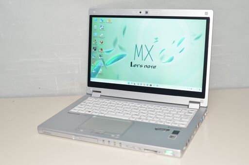 日本製軽量ノートPC 最新Windows11 爆速SSD128GB Panasonic CF