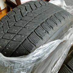 スタッドレスタイヤ　ブリジストンVRX3　205/45 R17 ほぼ新品