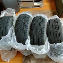 スタッドレスタイヤ　ブリジストンVRX3　205/45 R17 ほぼ新品