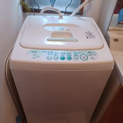 無料・東芝洗濯機　TWIN AIR DRY 5kg