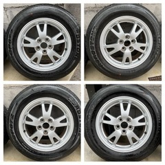 タイヤ　ROADSTONE  15インチ　ほぼ新品に近い〜‼️早いもの勝ち〜‼️