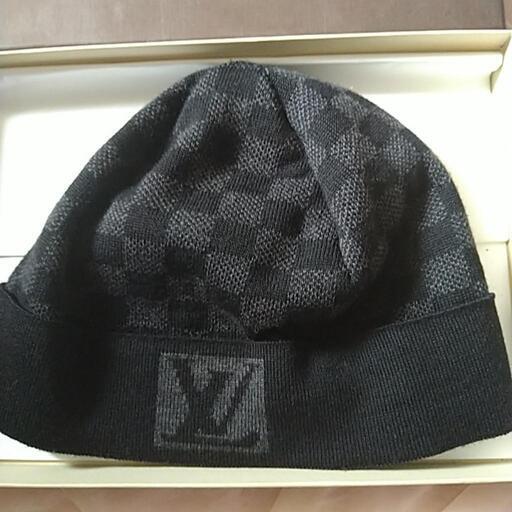 LOUISVUITTON　新品未使用　SALEルイヴィトン　ダミエ　ニット帽子