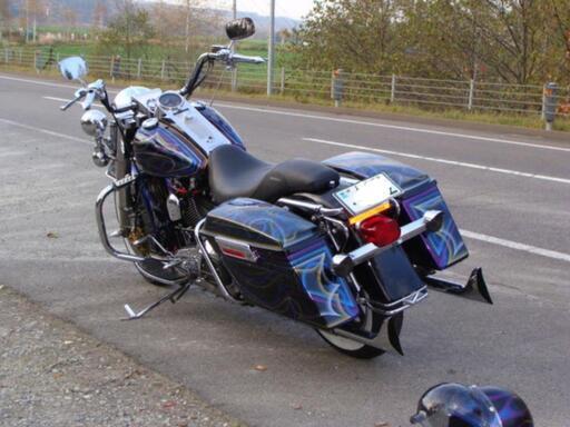 ハーレー  FLHR1997