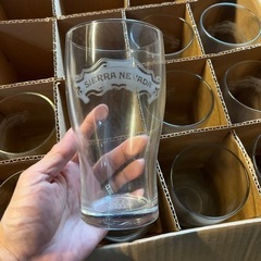 アメリカ　シエラネバダ　クラフトビール　グラス