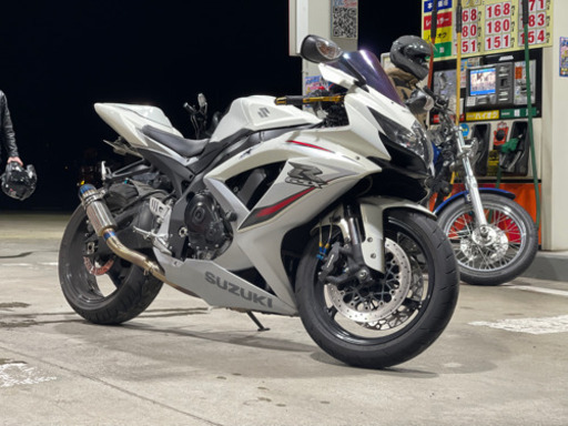 GSXR750 フルエキ フェンダーレス 社外スクリーン カスタム多数