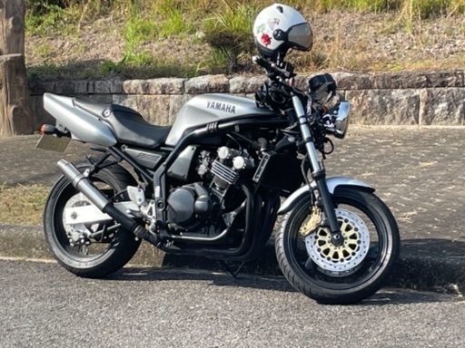 ヤマハ　FZ400  400ccバイク