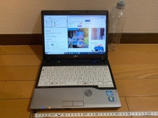 FUJITSU ノートパソコン　12インチ　新品カバン付
