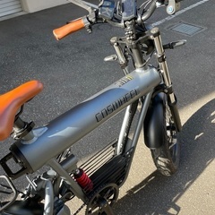 電動自転車(要原付免許)です