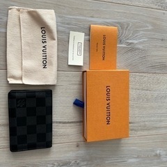 売り切れました　ルイヴィトン　カードケース　used