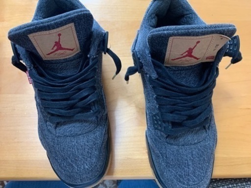 aj4✖️Levis