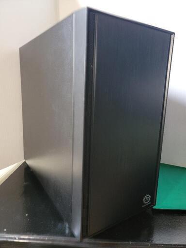 交渉中 Thermaltake 黒 自作ゲーミングパソコン