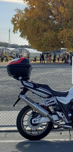 givi 37L トップケース　台座　取り付けステーセット　cb1300sb givi 37L トップケース 台座 取り付けステーセット cb1300sb