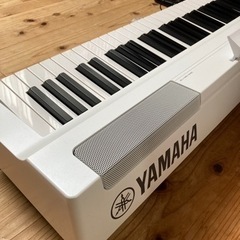 値下げ 新品同様 YAMAHA 電子ピアノ P-125 白