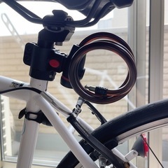 クロスバイク シマノ製7段変速 700c ワイヤ錠・ライト付き 前後ブレーキ