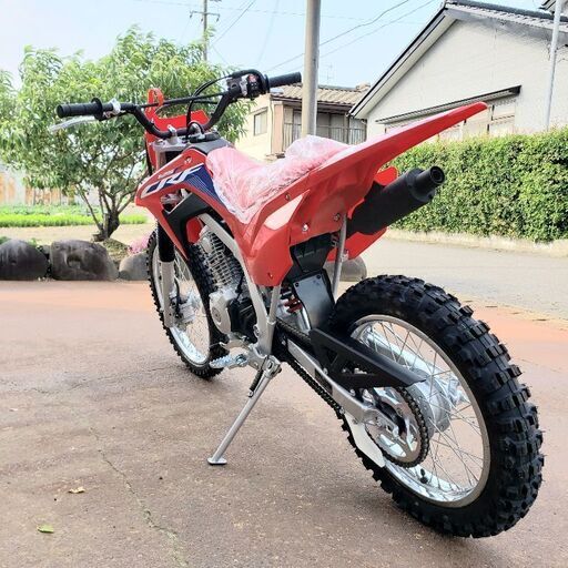 ホンダ　CRF125F　2022年モデル　新車