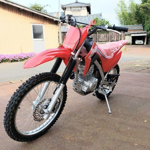 ホンダ　CRF125F　2022年モデル　新車