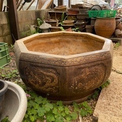 水鉢　8角形睡蓮鉢