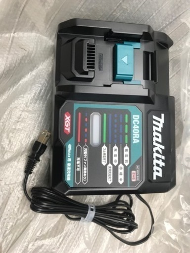 マキタ純正　急速充電器 DC40RA 未使用品