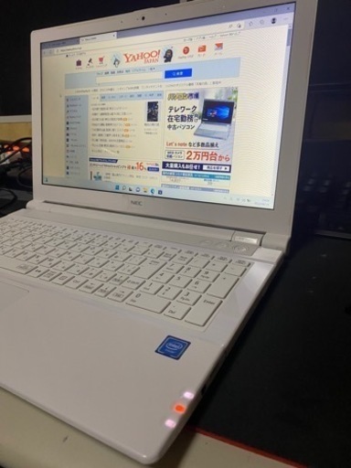 薄くて綺麗なNEC ノートパソコン − 沖縄県