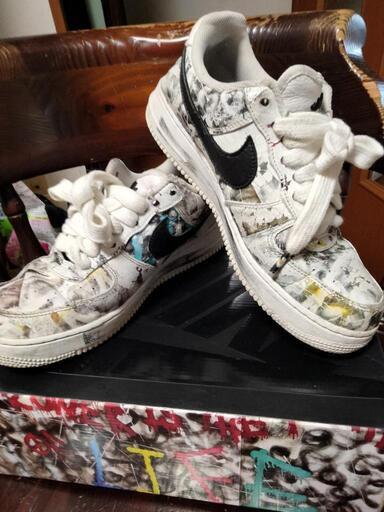 急ぎの為最終値引 NIKE G-DRAGONスニーカー