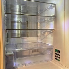 SHARP 30万冷蔵庫 美品2017年製