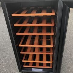 deviceSTYLE CDW-33W ワインセラー (ペルチェ冷却方式・28本収納) 75L デバイスタイル