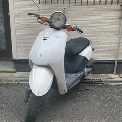 【実動】人気の白！トゥデイ AF61 原付 50cc バイク t...