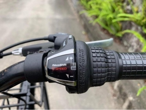 精悍なクロスバイク OSSO マットブラック