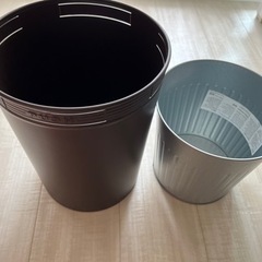 ゴミ箱と鉢カバー　セット