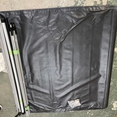 ハイラックス　純正トノカバー　運転席フロアマット付き