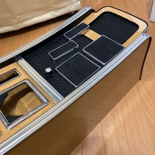 ギャルソン センターコンソール DAD エスティマ50