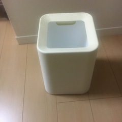 ゴミ箱（ニトリ）