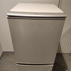 【ネット決済】シャープ冷蔵庫（2011年製）