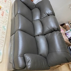 ラルーキー電動リクライニングソファー❗️更に値下げ