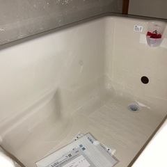 LIXIL 浴槽 1100サイズ 設置型 未使用品（お湯菅用の穴は空い