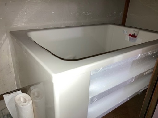 LIXIL 浴槽 1100サイズ 設置型 未使用品（お湯菅用の穴は空いてます