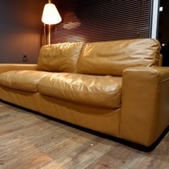 ☑️メル売約済　極上UNICO21万円TERRA本革3人掛け高級フェザーソファー