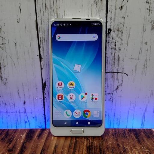 docomo AQUOS SH-03K 6インチ 64.0GB メモリ4GB スマホ ホワイト 本体のみ