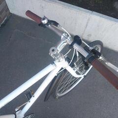 防犯登録料込み！札幌市内配達無料。中古アサヒウィークエンドバイク26インチ　ホワイト！前後タイヤ新品交換済。